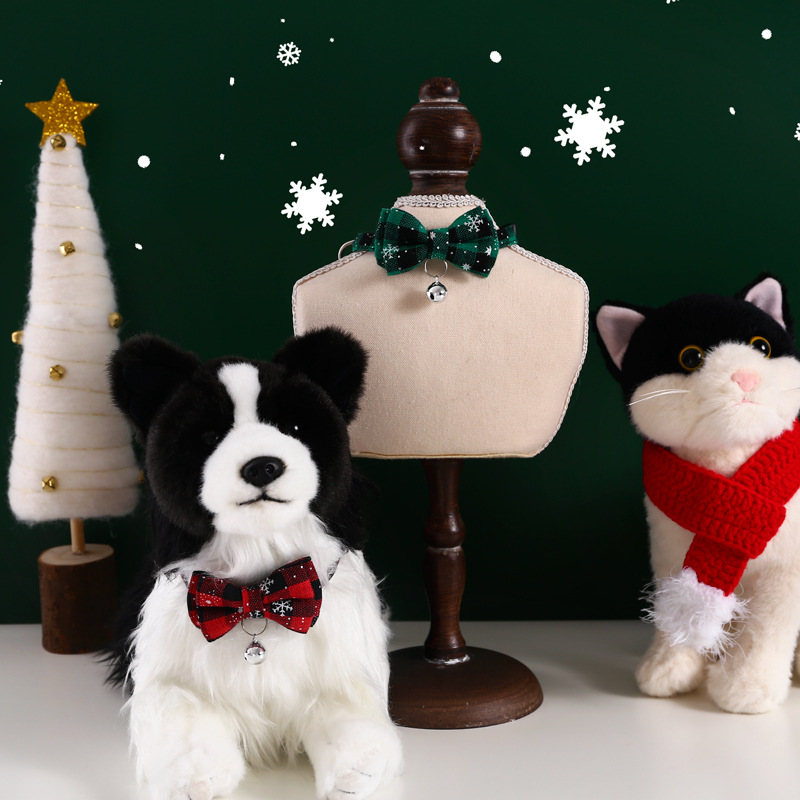 Pet ajustable anti-asfixia arco de doble capa copo de nieve cuadrícula collar de Navidad gatos perros campana accesorios collar