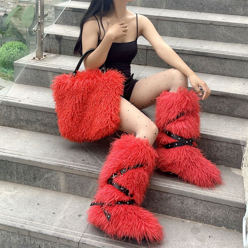 跨境新款仿滩羊皮草手提托特包包和平底皮带款皮草毛毛雪地靴套装|undefined