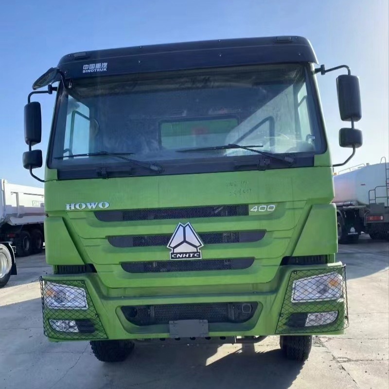 专注出口库存8X4中国重汽howo豪沃A7自卸车电话 拉货实用