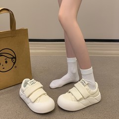 2024春と秋の白い靴韓国版ins女子学生の厚い底が高くなります。