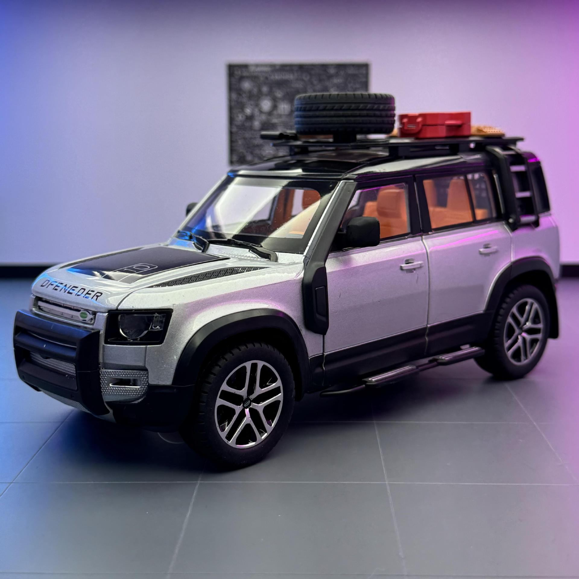 Modelo de coche de aleación de arte famoso 1:22 Land Rover Defender Vehículo todoterreno Luz de retorno de sonido Coche de juguete Decoración de modelo musical
