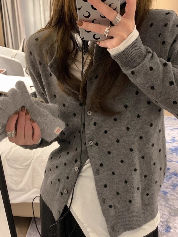 韩系气质穿搭波点软糯开衫毛衣外套女新款外搭针织衫休闲短款上衣|undefined