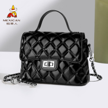 ������С���L���朗l�r�аٴ�μ����Ůʿ�¿�߼���б��С����