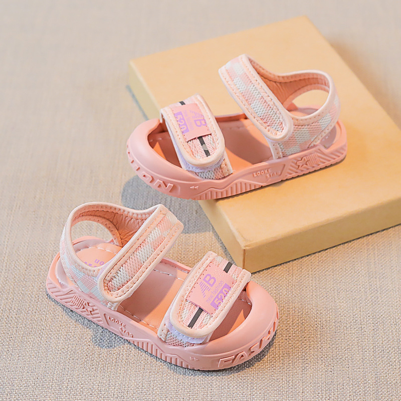 Sandalias para niños con envío directo, verano 2025, zapatos de playa para niños con suela blanda, zapatos cerrados para bebés, anti-patadas, ligeros