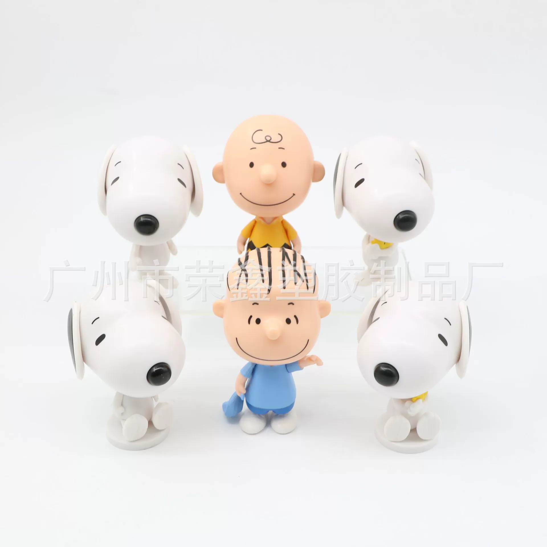A variety of small flying elephants Xiaoxin Costilla Bikachi Dingcang Cat Union Snoopyless Gaunt Gacha toy Model