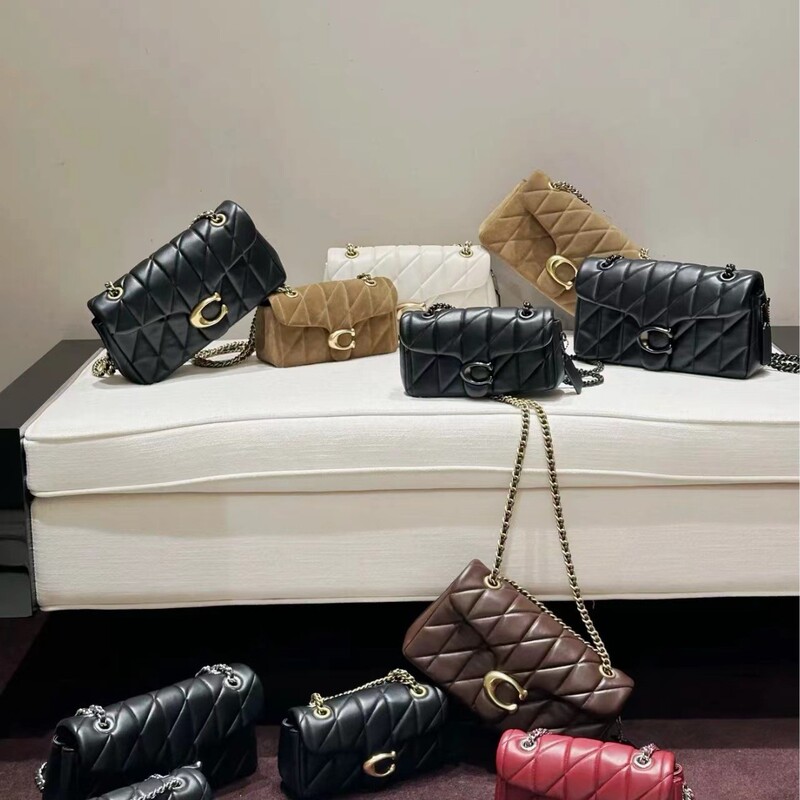 Kou family 2024 autumn and winter new quiltied tabby Dionyor bag quilted chain small square bag shoulder messenger bag