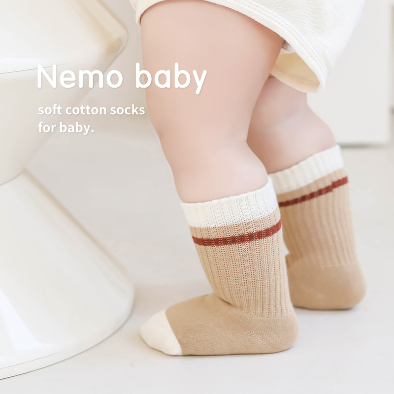 Calcetines para bebés recién nacidos en otoño nuevos productos lindos calcetines para bebés de dibujos animados sin hueso, calcetines de algodón para niños