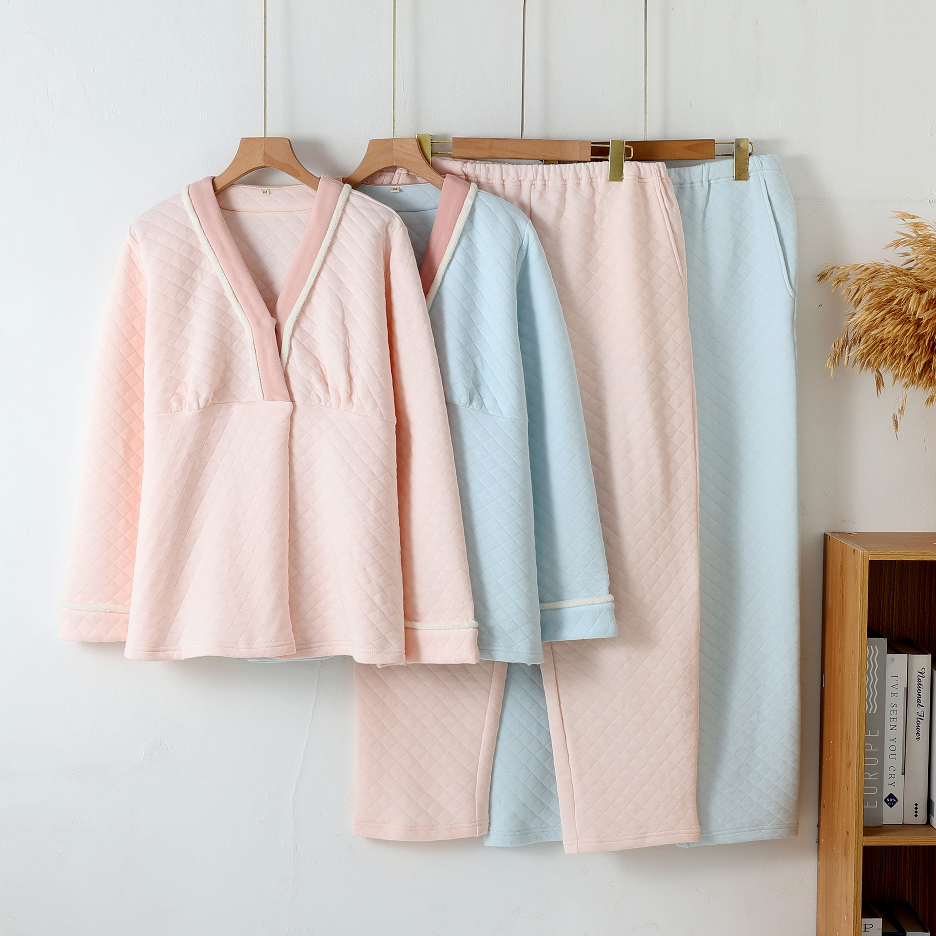 Autumn and winter cloud feeling air cotton month suit three-layer thick warm pregnant women adjustable postpartum nursing pajamas suit