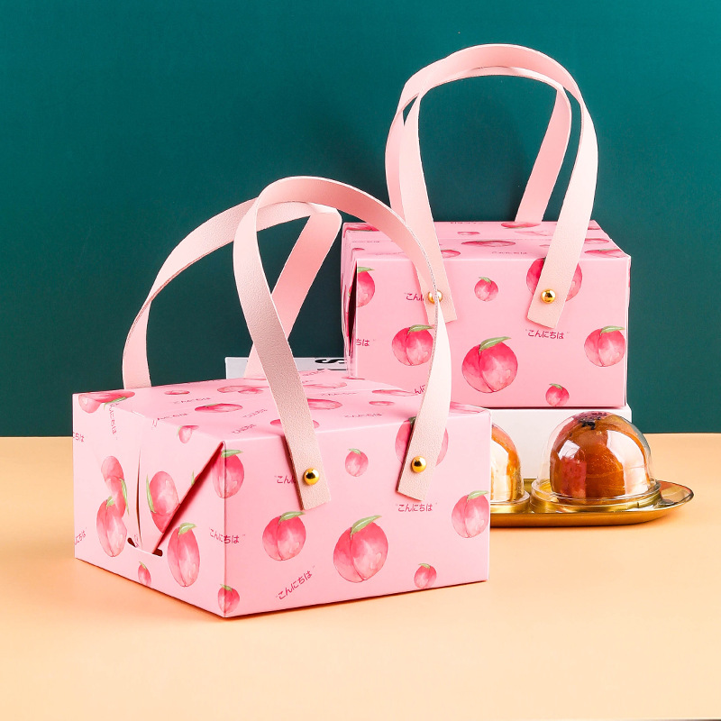 厂家批发粉色蜜桃手提盒少女系卡通桃蛋黄酥包装盒雪媚娘月饼盒子