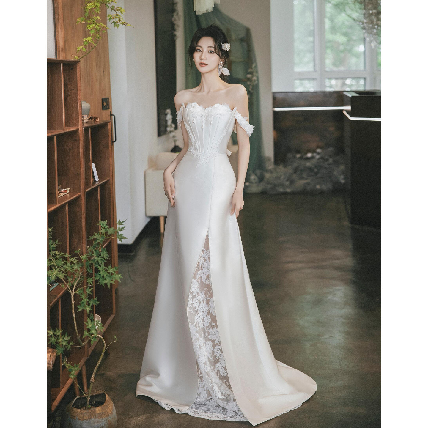 Off-Shoulder Light Wedding Dress 2026 New Style High-End Fairy-Like Forest Style Bride Engagement Dress Wedding Reception Dress