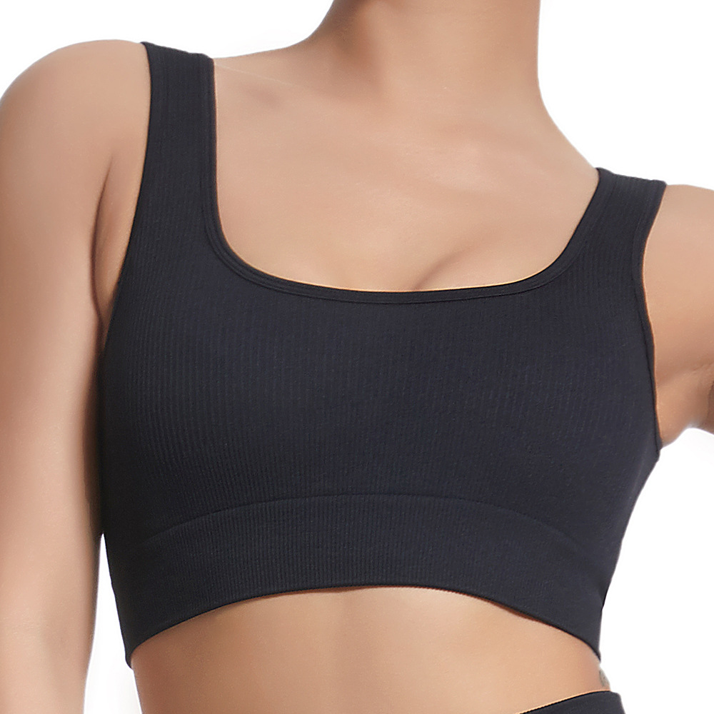 블랙 스퀘어 칼라