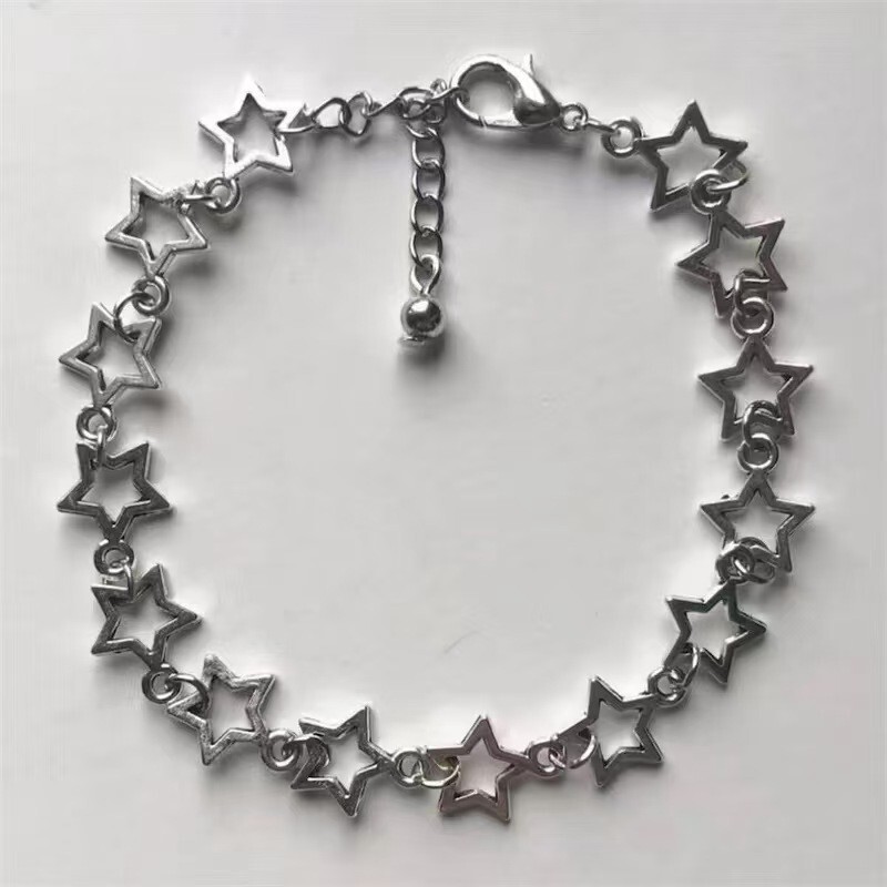 Retro Popular Cut Out Five-Pointed Star Bracelet Women's Bracelet Alloy Material Sweet Cool Sexy Jewelry New Subculture