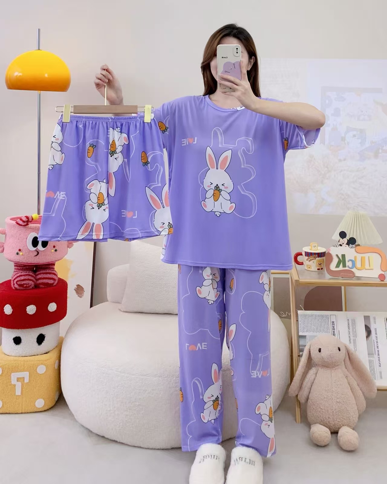Pijamas de verano transfronterizos pijamas de leche de seda de tres piezas set de dibujos animados comercio exterior ropa para el hogar pantalones de mangas cortas lindos