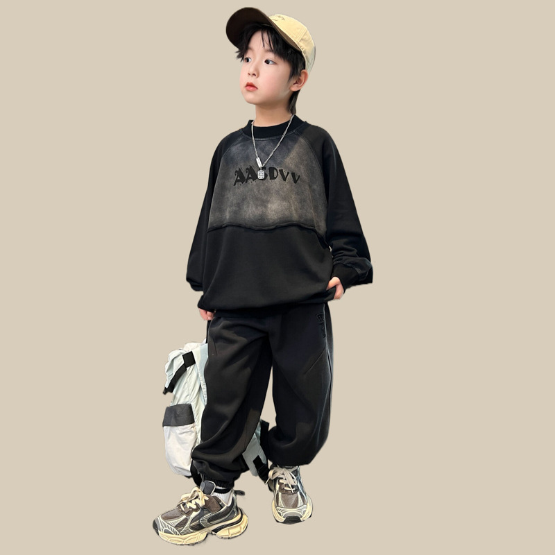 Jungen trendiger Marken-Hoodie für Frühling und 2024, neues Outfit, explosives Street-Hooligan-Hübsches Oberteil, mittel bis groß_voghion.com