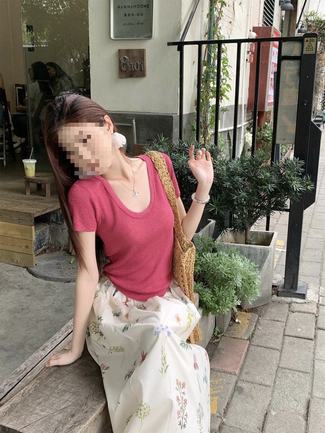 Áo thun nữ cổ tròn tay ngắn dệt kim phong cách Hàn Quốc dáng ngắn ôm sát — xanh lam, màu hồng, màu tím, màu hồng đậm chi tiết 4