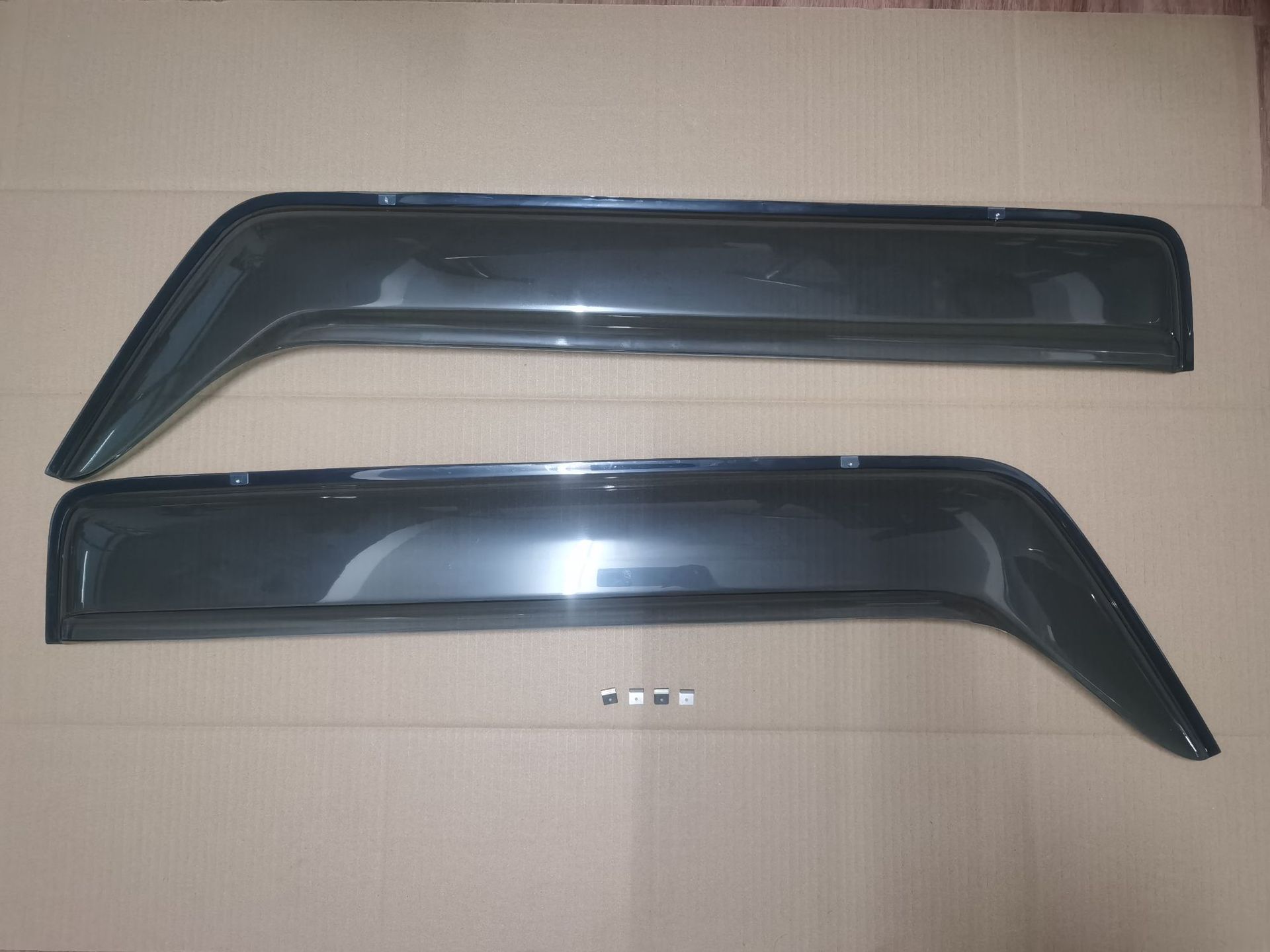 Suitable for 2019-2020 New Suzuki Jimny Jb74 Exterior Modification Parts Jimny Rain Visor Thickened Rain Shield