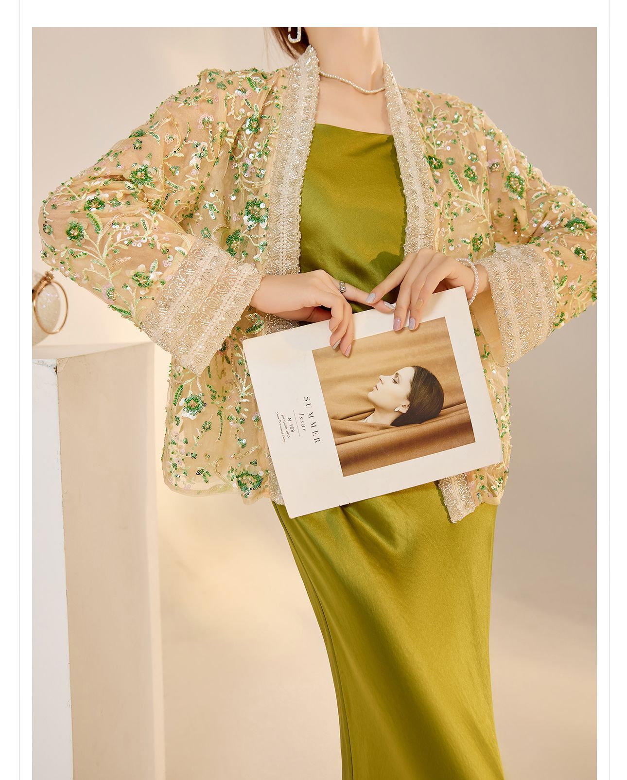 Đầm maxi acetate cao cấp phong cách Trung Hoa mới, kèm áo khoác thêu hạt đa năng N4020 — Váy hai dây, Áo khoác chi tiết 6