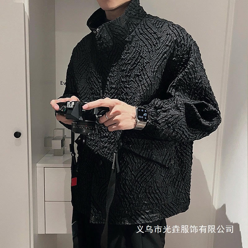 2026春季黑色连帽立领兔毛面料免烫抗皱痞帅肌理纹青年男式夹克