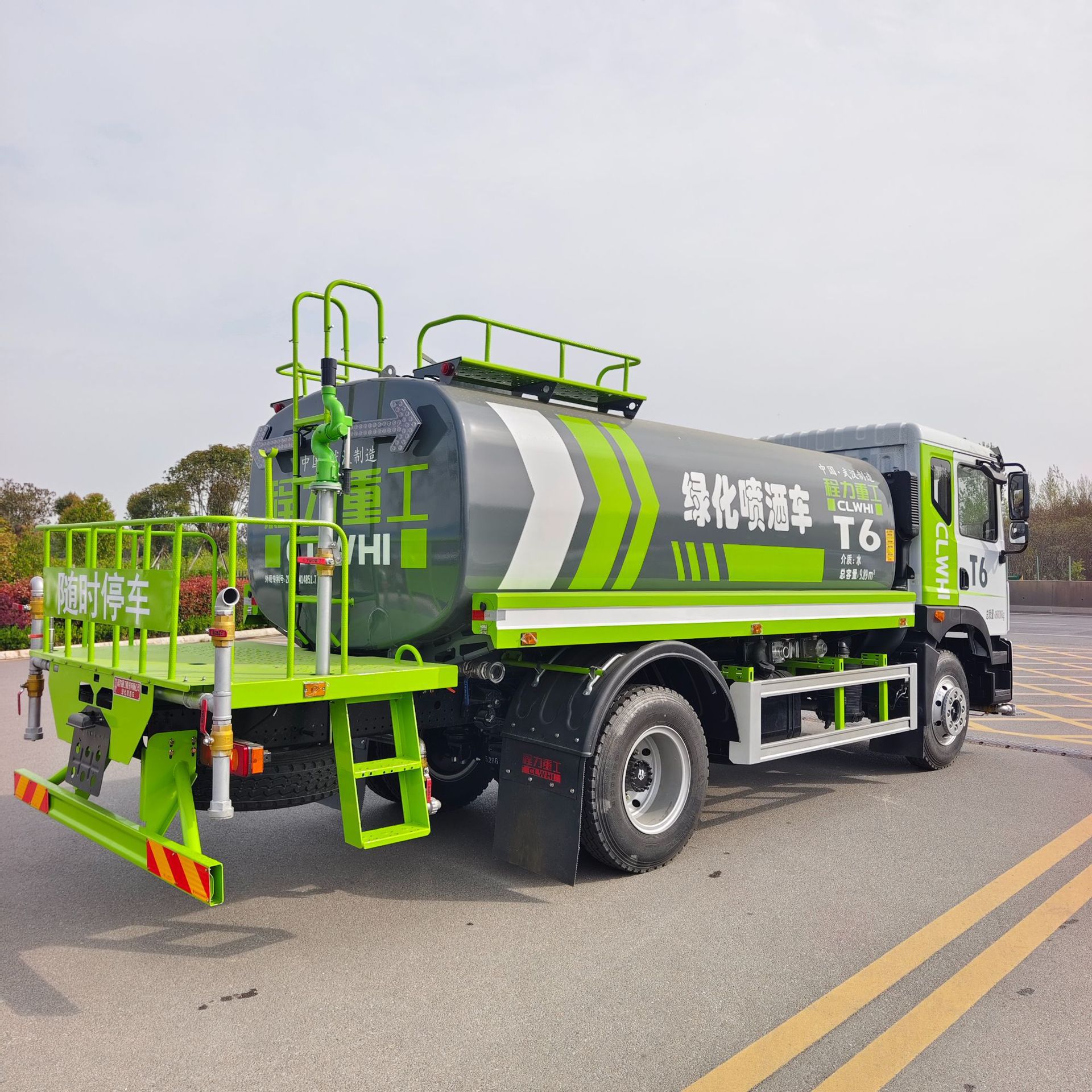 New Model of National Vi 12-Ton Multi-Functional Dust Suppressor Truck, Large 15-Ton Sprinkler Truck, Seawater Transport Truck, Deposit Delivery and Payment on Delivery