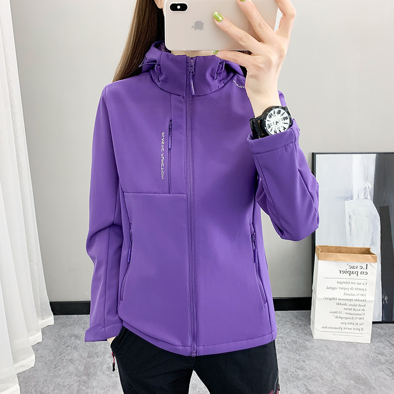 Outdoor Couple Soft Shell Women's Top Single Layer Jacket Women's Windproof Warm Mountaineering and Hiking Sports Jacket Women's Spring and Autumn