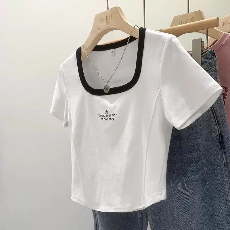 女性のための右肩薄い半袖 T シャツ夏 2025 カラーブロック純粋な欲望ホットガール痩身鎖骨コントラストカラーショートトップ|undefined