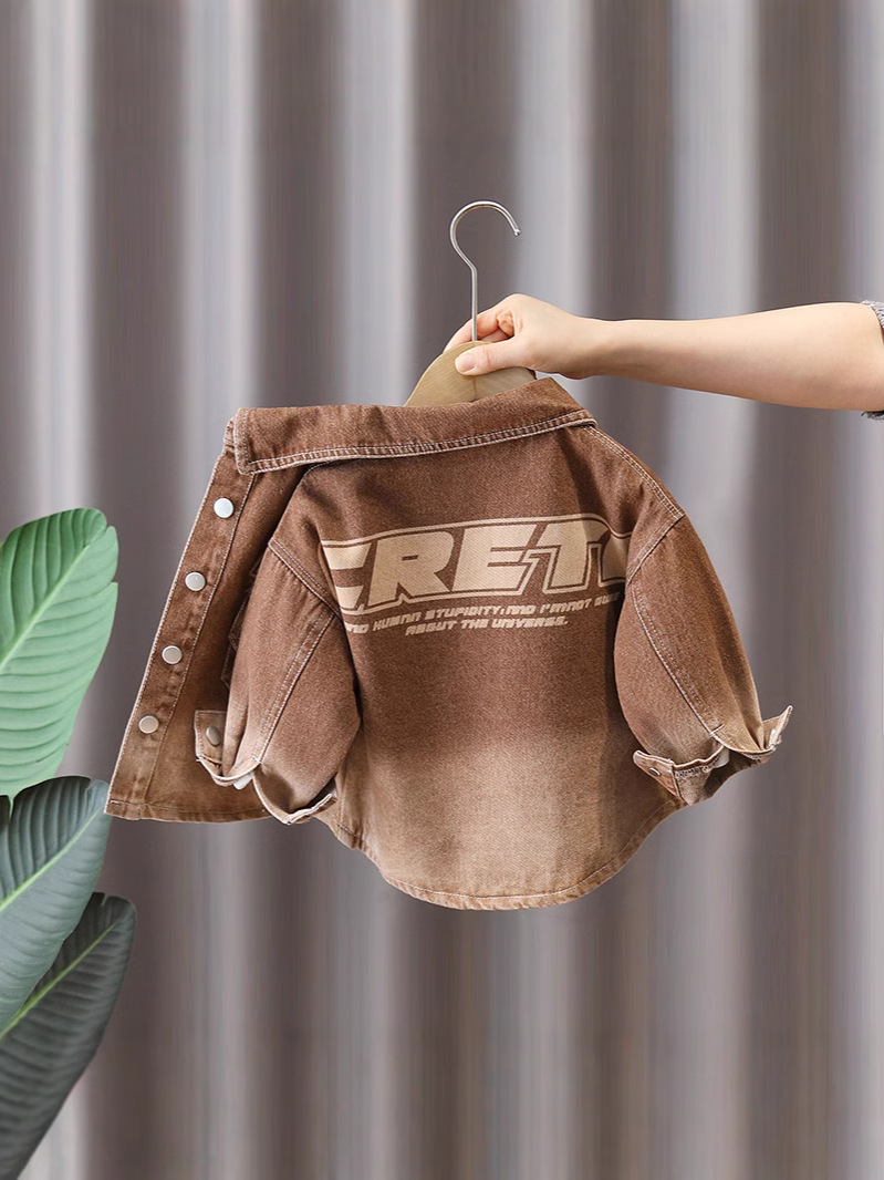 7612 chaqueta de camisa de niño primavera y otoño celebridad de Internet frita ropa de mezclilla de la calle ropa de los niños guapos blusa estampada de primavera