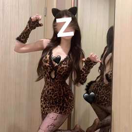 乖巧小野猫 豹纹蕾丝拼接性感镂空深V包臀裙露背火辣低胸睡裙套装