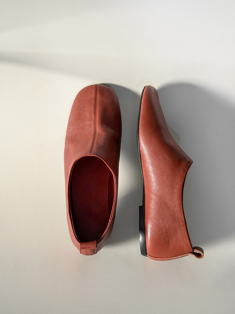 CHIKO Dominica Square Toe Minimalist Glove Shoes Pumps Shoe