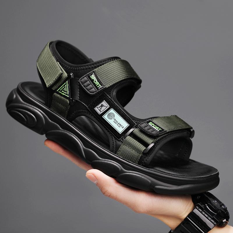 Sandalias vietnamitas para hombres 2025 nuevo estilo de verano ropa exterior antideslizante y resistente al desgaste deportes al aire libre sandalias y zapatillas de playa para jóvenes