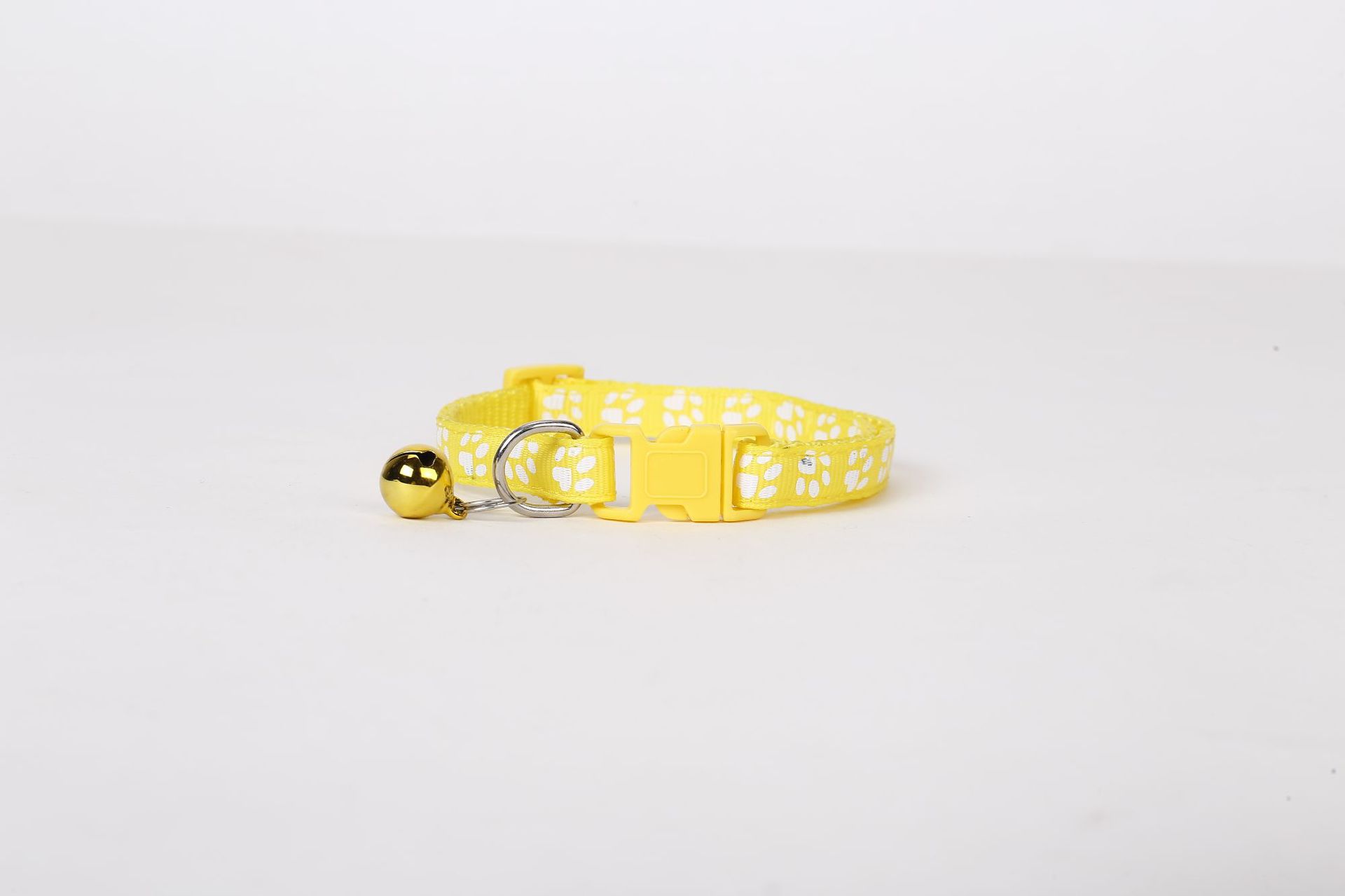 Collar de pegado de mascotas perros gatos una sola huella de pata impresa campana gatos brota gatito de nylon