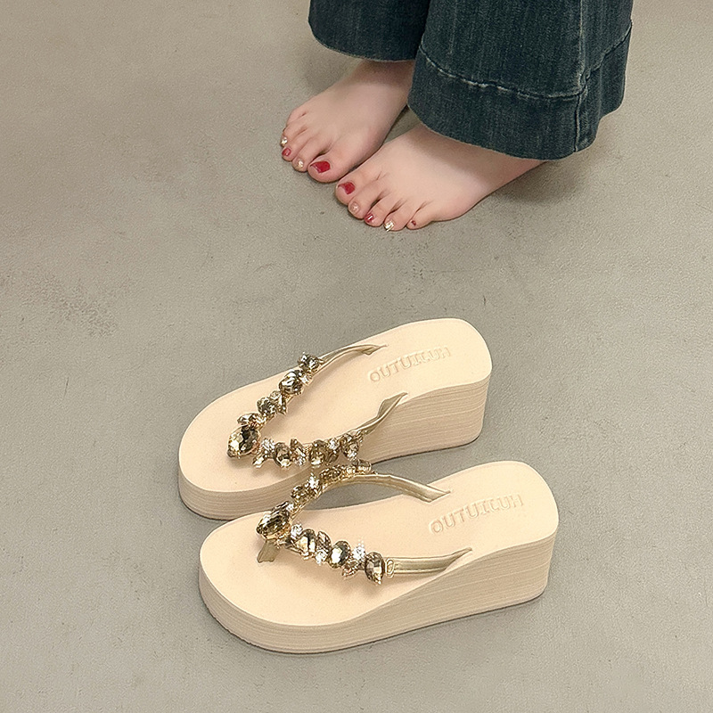 Fashionable flip flops wedge heel platform with rhinestones
