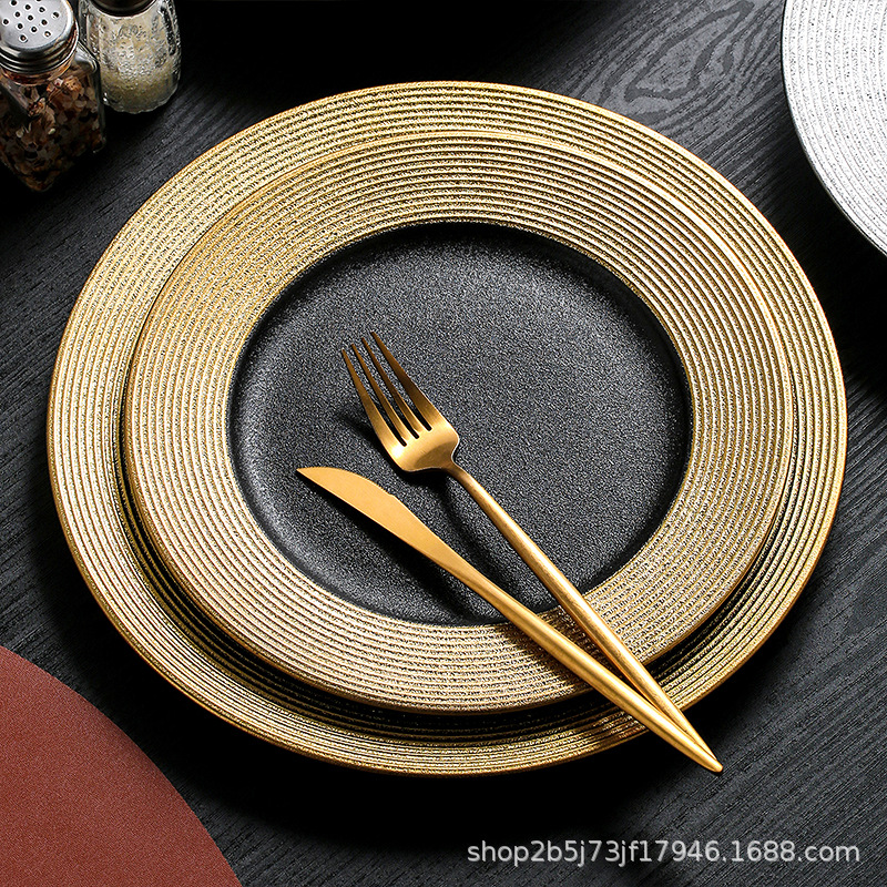 Black matte dinner plate