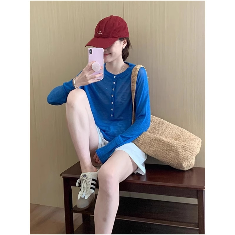 Klein Blue Sheer Sun-Protective Cover-Up for Women, Summer Loose Thin Style for Petite Figures, Outerwear with Ice Silk Long-Sleeve T-Shirt Top