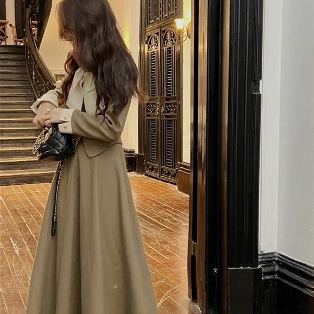 秋冬の新型韓国版スーツの半身のスカートのレトロな学院の風のファッションの名媛の軽い豪華な小さい香風のスカートのスーツの女性|undefined