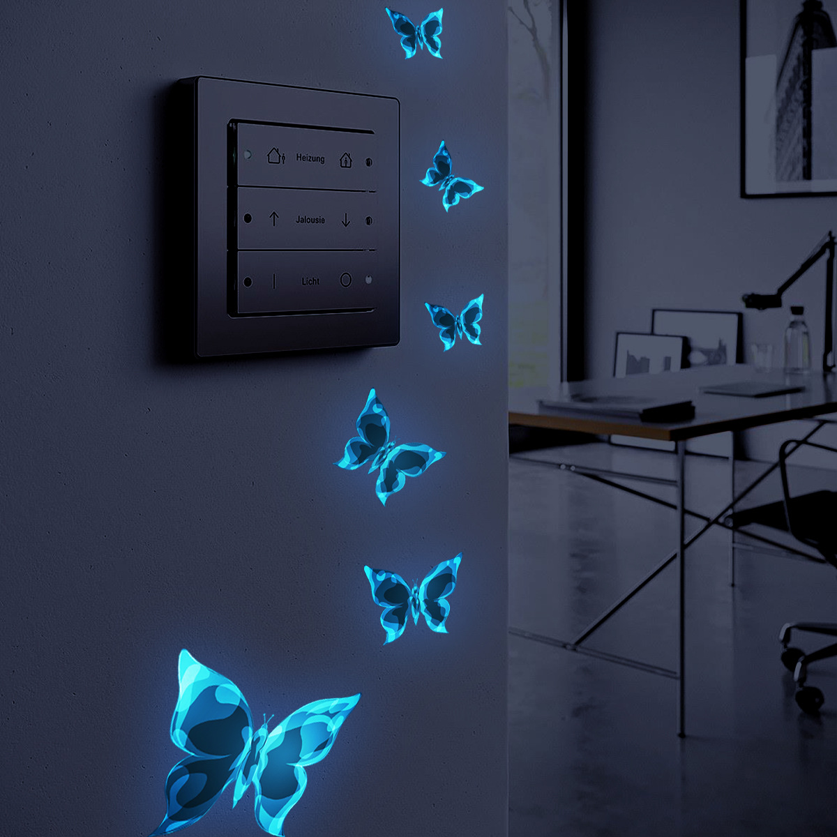 YC8019-NH蓝色夜光小蝴蝶卧室客厅发光夜光贴开关贴装饰自粘墙贴