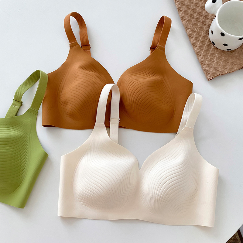 Underwear for Big Breasts, Thin, Full-Cup, No Rims, Traceless Breast-Retracting Jelly Strips, Soft Support, Anti-Sagging Bra
