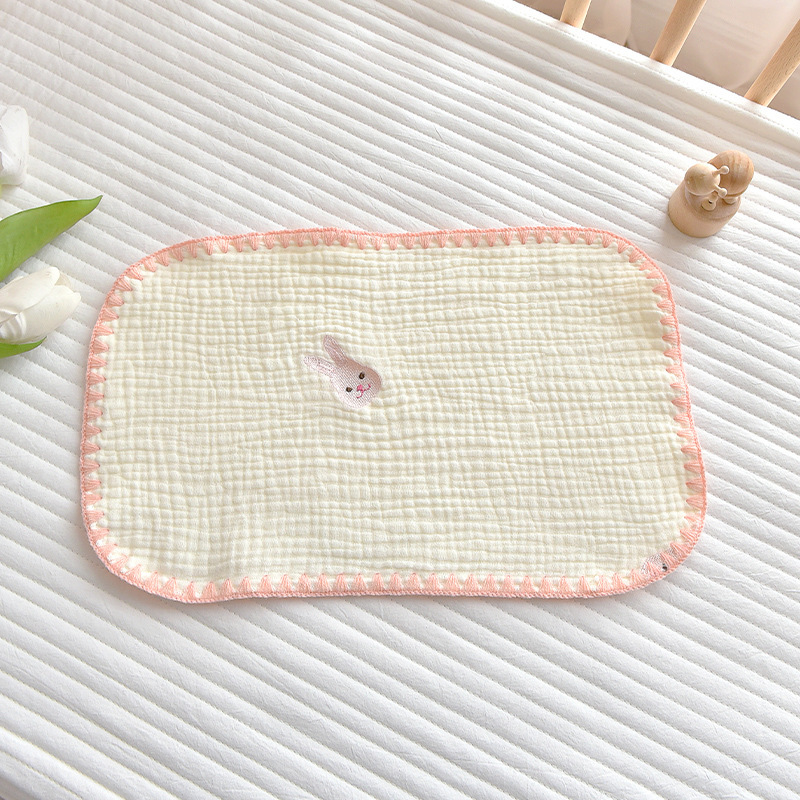 新生児の枕の綿のガーゼの刺繍の泡の糸の小さい枕のタオルの貝殻の辺の雲の片の枕の赤ちゃんは乳の枕を吐くことを防ぎます。|undefined