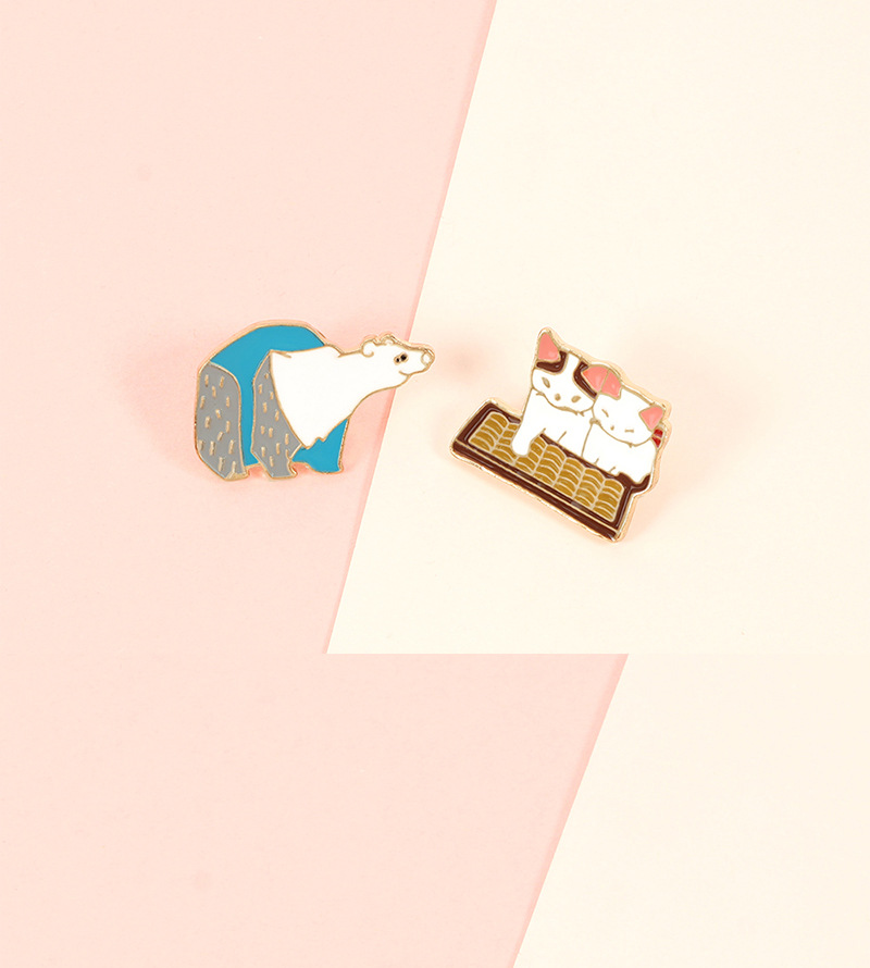 11g Weight Brooches Classification Holiday, Daily Occasion Alloy Material Animal Pattern Unisex Gender Enamel Design Cartoon Style, Cute Style Cartoon Style Cute Pin Animal Alloy Enamel Unisex Brooches 6