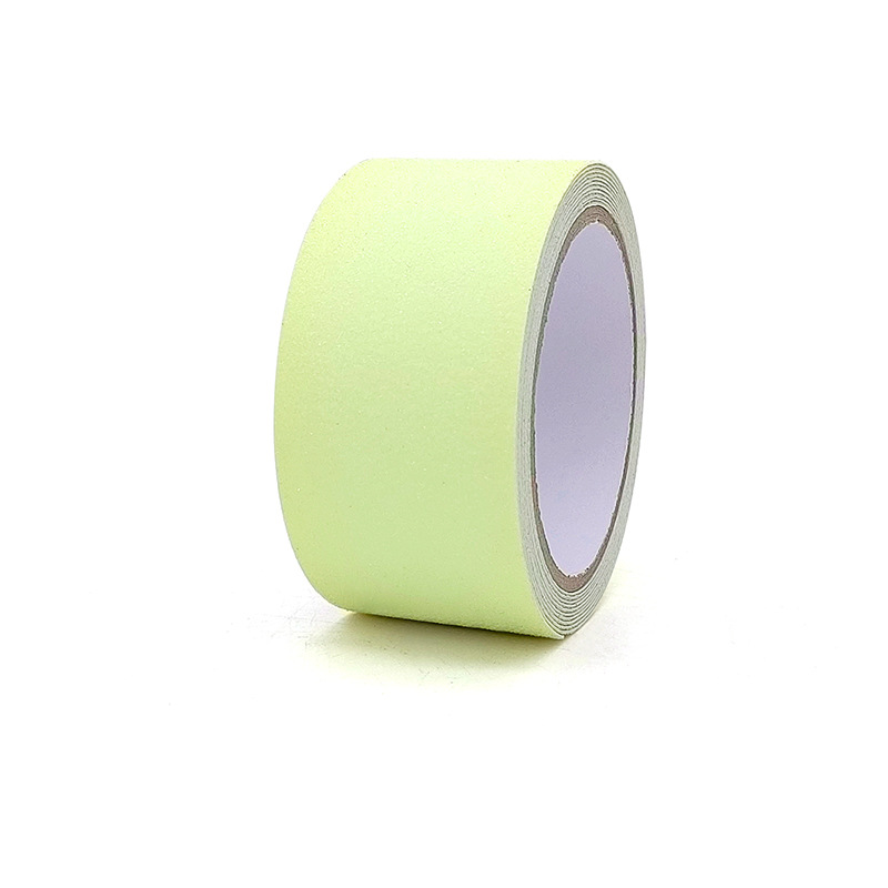 卸売 pvc つや消し滑り止めテープ階段ステップ耐摩耗性発光滑り止めストリップ浴室床カラー滑り止めステッカー