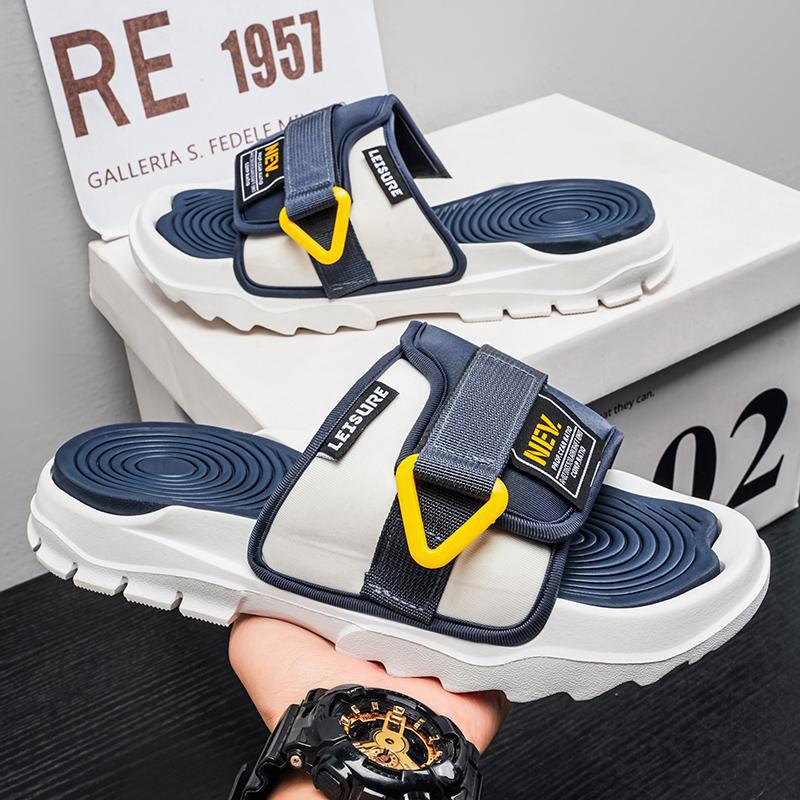 Zapatillas nuevas zapatillas Eva de alta gama para hombres con suelas gruesas fuera de las zapatillas frías transfronterizas para hombres con suelas blandas para uso doméstico slippers