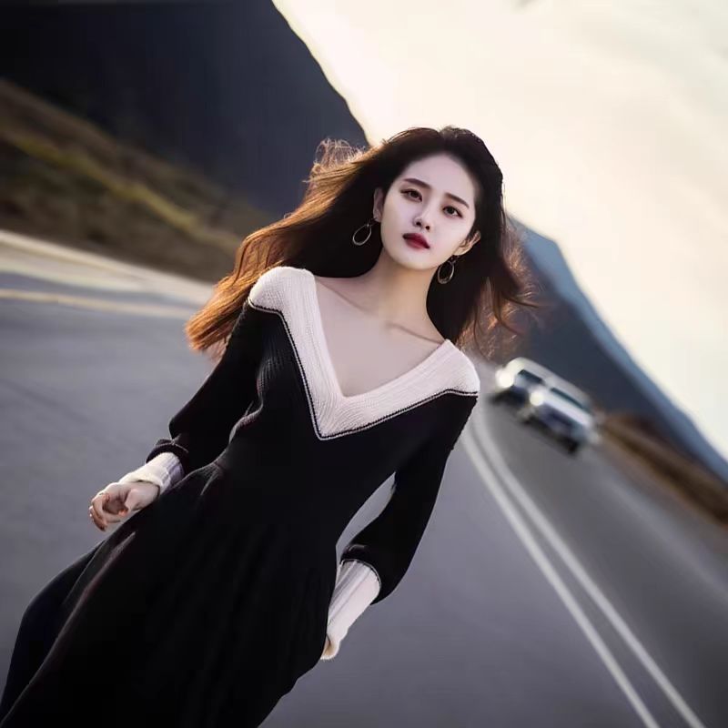 Elegant autumn knitted dress
