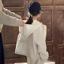 网红女童韩版宽松百搭休闲上衣中大童春秋新款洋气时髦连帽冲锋衣