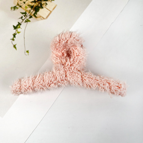 Winter and Autumn Fleece Cross Hair Clips Large Female Influencer Hair Accessories Shark Clips Hairpins for Nape