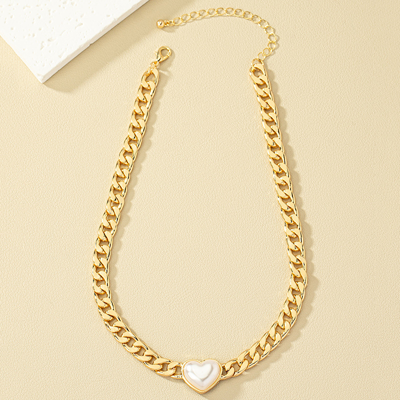 Collar con colgante de corazón de perlas de diseño único de Lina Girl para mujer, estilo coreano, elegante y moderno, ideal para ir al trabajo._voghion.com