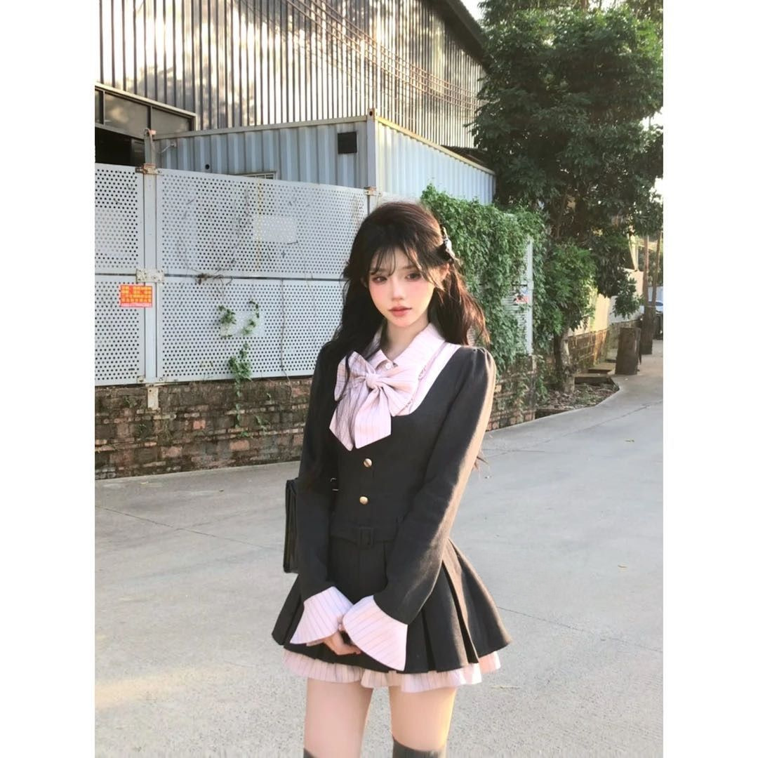 Autumn mini-skirt