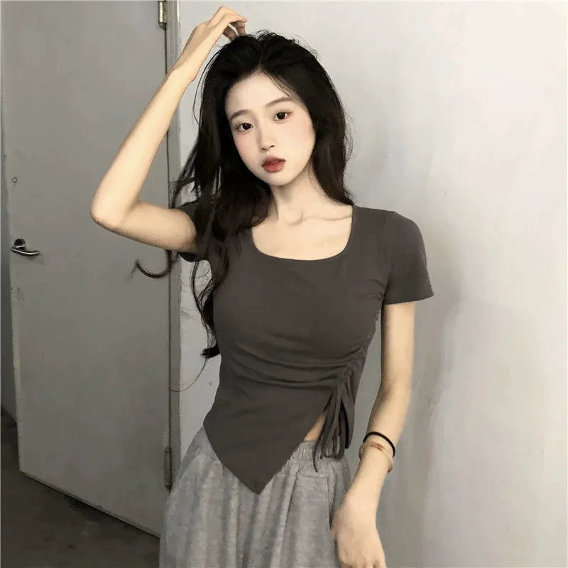 Новинка, летняя женская футболка с квадратным воротником в Корейском стиле 2023, приталенная, маленький универсальный топ на шнурке с короткими рукавами