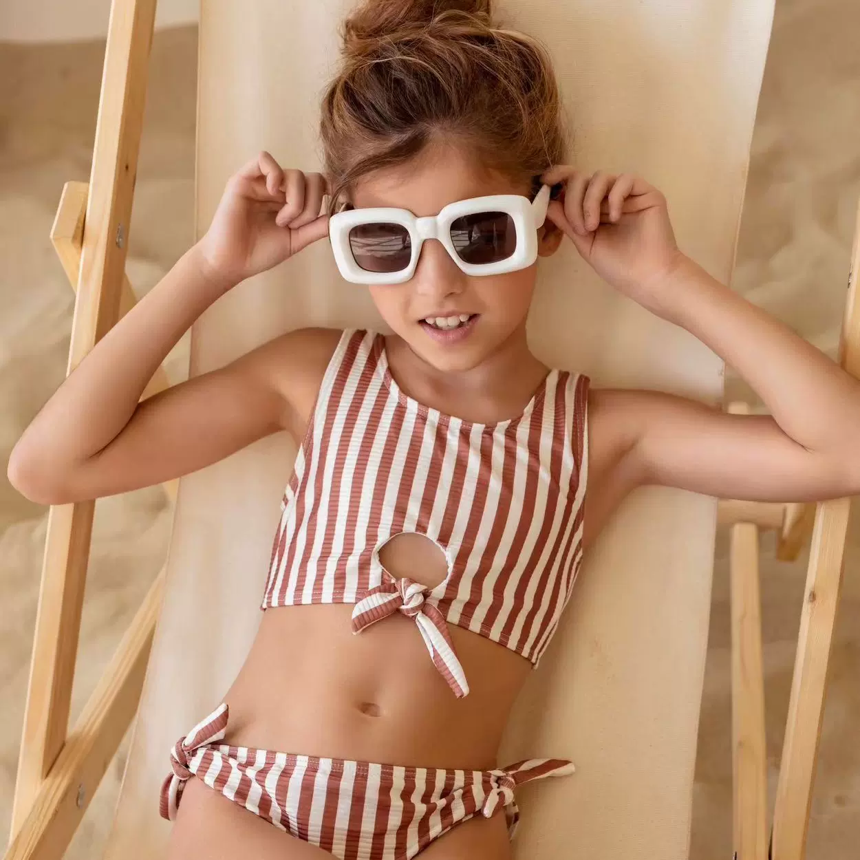 ins时尚可爱泳装女童女孩高级儿童泳衣