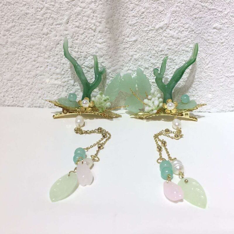 Green Deer Point+Green Leaf (Taking 2 is a pair)