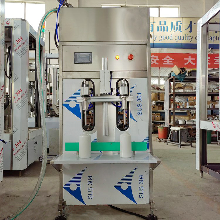 小型液体肥料灌装机  大桶肥料灌装机  半自动液体植物肥灌装机