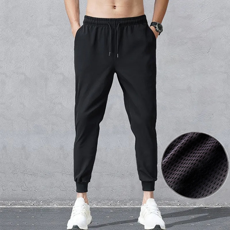 Herrenbekleidung Freizeithose Sommer einfarbig Eisseide ultradünn Übergröße Übergröße lockere schnelltrocknende Sporthose Stretchhose_voghion.com